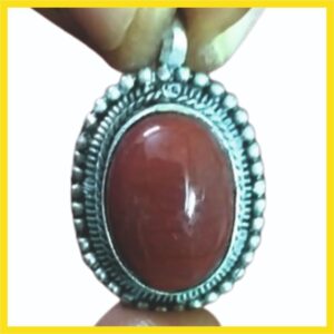 Aadhyathmik Bhouma Kavach White Metal Pendant 1inch 5grams for Amicability between Brothers and Sisters, Protection from Accident - S9058-116