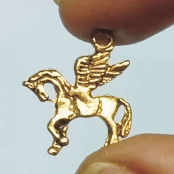 S9058-176 - Aadhyathmik Rekkala Gurram Yegire Gurram Misrama Loha Kavach Parakkum Gudhirai Locket Flying Horse Mixed Metal Pendant 1inch - Image 2