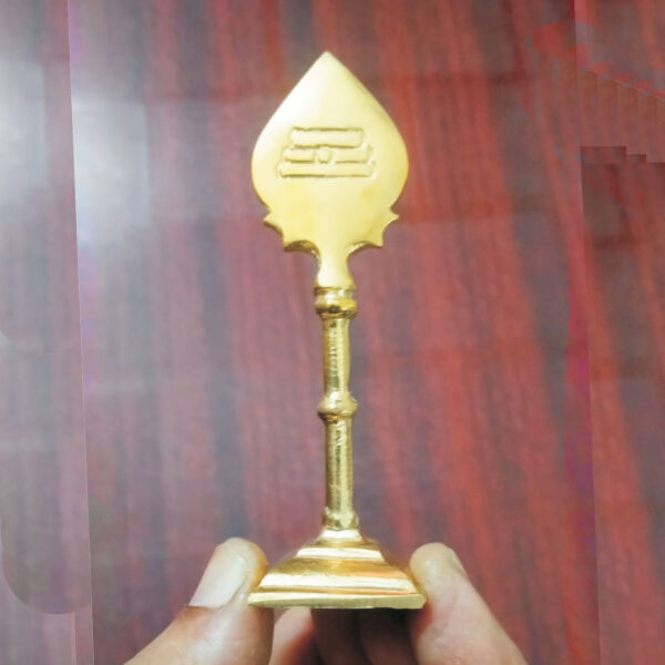S9031-79 - Aadhyathmik Subrahmanya Victory Vel Brass Idol Ithadi Vigraham Pithalai Silai 3.5inch 42grams