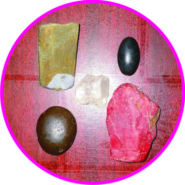 S9073-14 – Aadhyathmik Panchayatan Set of 5 Sacred Shilas Called 5S’s Namely Sonabhadra Swarnamukhi Salagram SuryaShila Shivling Banaling Narmadeeswar Total Weight 202grams