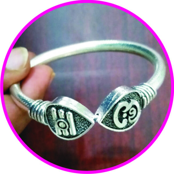 S9001-50-02 – Aadhyathmik Silver Plated Bracelet for Men and Women Subrahmanya Karthikeya Murugan Victory Om Vel Adjustable Twistable Traditional Vetri Vel Kada Kankan Kaapu Light Weight Jewellery 15grams
