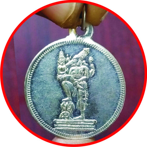 S9058-401-02 – Aadhyathmik Bhu Varaha Bhoo Varah Copper Pendant Ragi Kavacham Ceppu Dollar Taamra Taamba Kavach 1inch 5grams Silver Polish