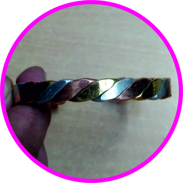 S9001-52-03 – Aadhyathmik Mishrit Dathu Kada Mixed Metal Adjustable Bracelet Mishrama Loha Kankanam Kalapu Uloga Murukku Kaapu For Evil Eye Removal Good Health Aakarshan