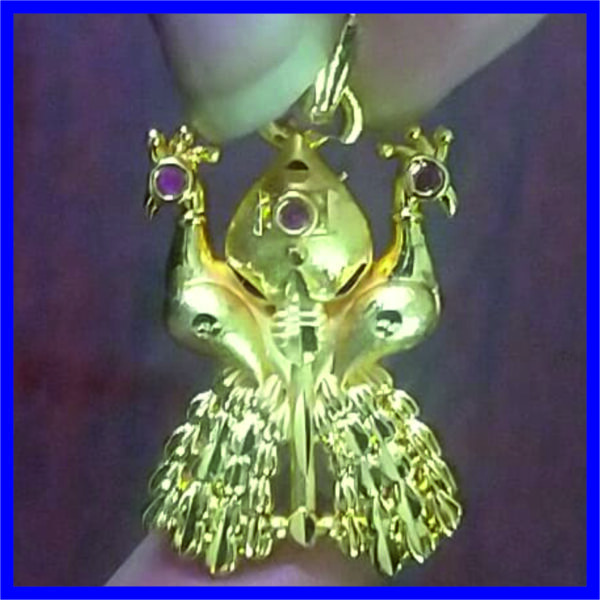 MLP1 - Murugan Vel Mayil Subrahmanya Vel Nemali Skanda Shool Mor Karthikeya Spear Peacock Mishrama Loha Pendant 1inch 5grams